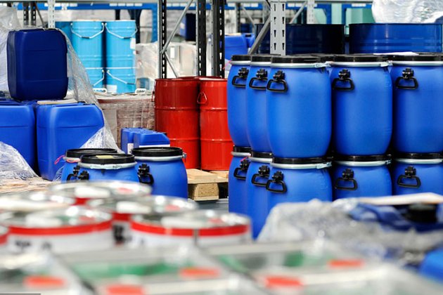 塑料桶蓋不會輕易破碎，不會生銹 01